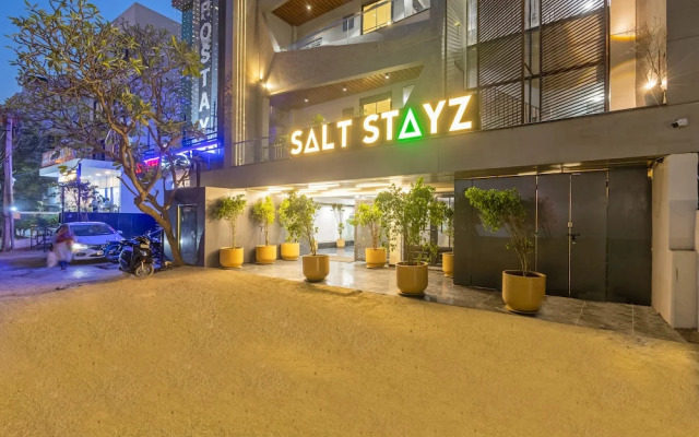 Saltstayz Premier - Paschim Vihar