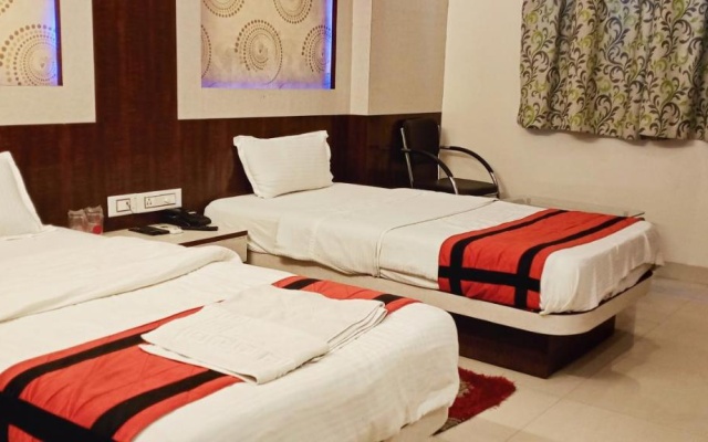 Hotel Anand International