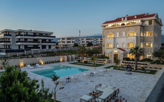 Chateau Dabo