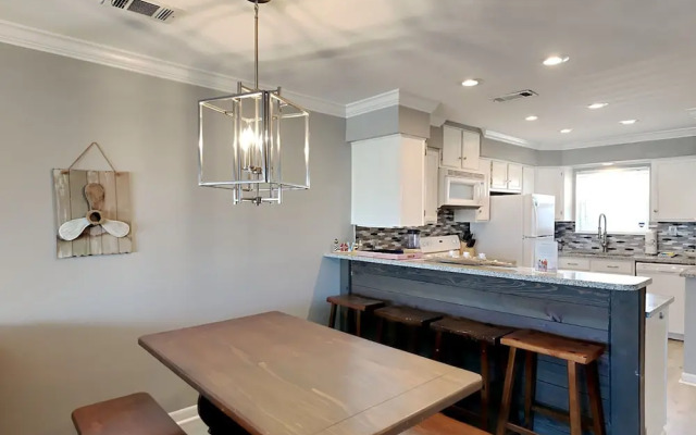 Commodore's Landing #239 - Sunset Views