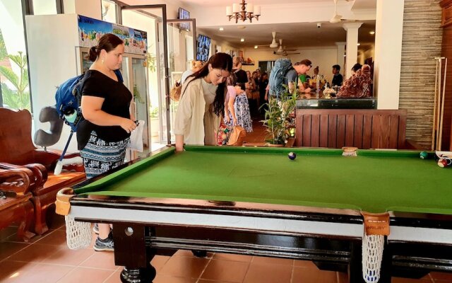 Darling Pub Hostel