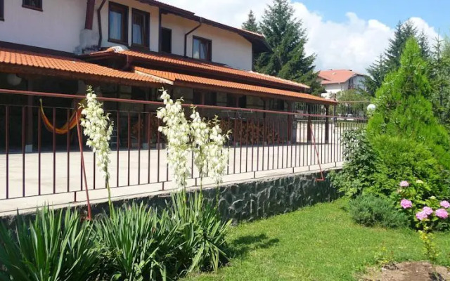 Edelweiss Park Hotel