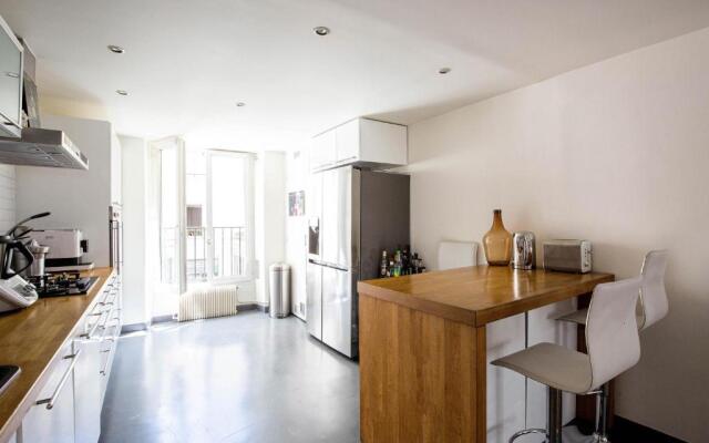 Veeve - Chic By Bonne-Nouvelle