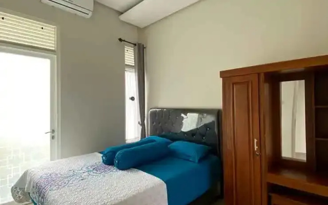 Villa Inyong