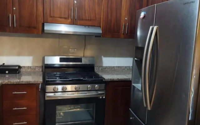 Hermosa casa urbanización Jardines del Norte