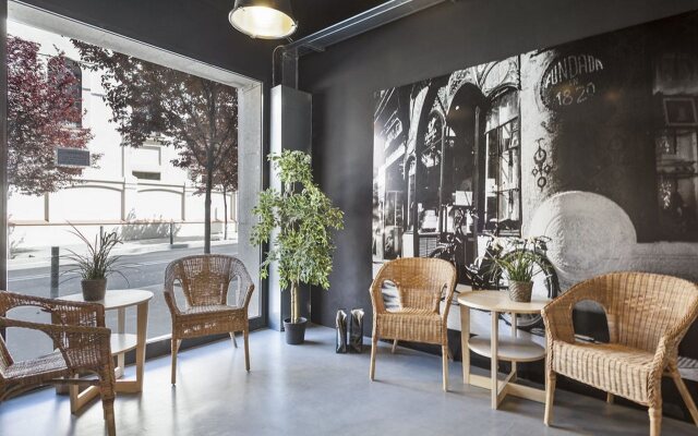 Gaia Fira rooms
