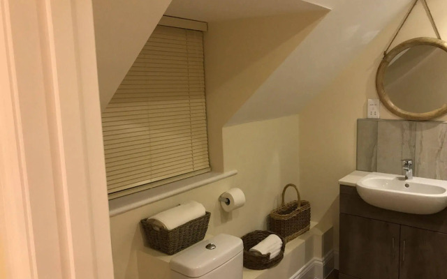 The Lodge at Broadway