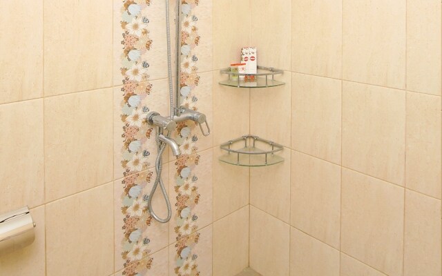 OYO 347 Bayang Brothers Guest House