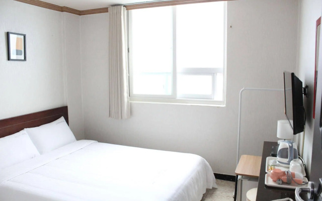 Haeundae JJ Inn