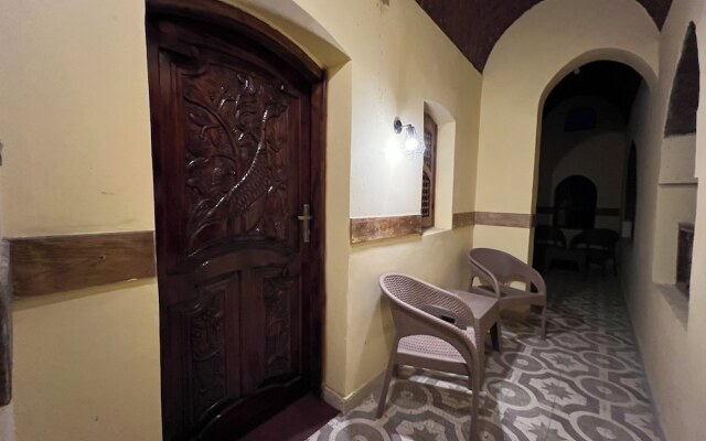 Elphardous Oasis Hotel