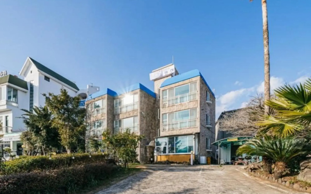 Good Morning House Pension in Seogwipo
