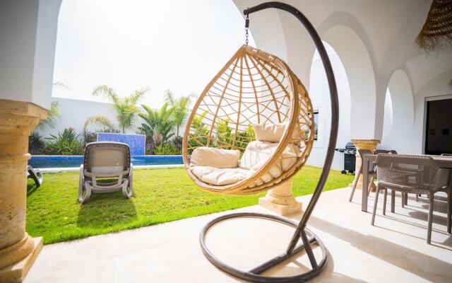 Modernity Villa Exceptionnelle Hammamet Centre
