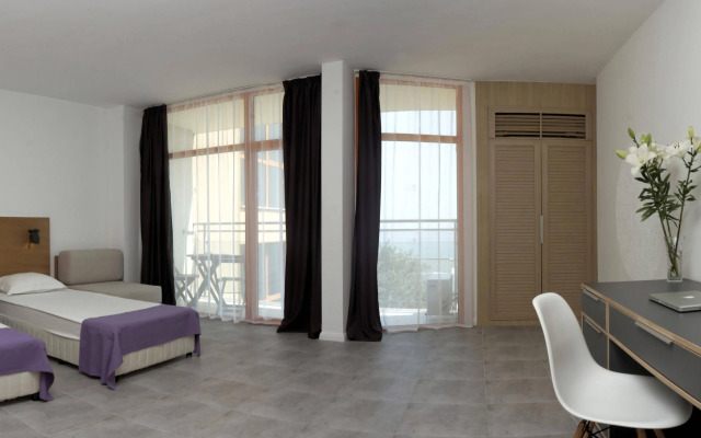 Sunrise Hotel