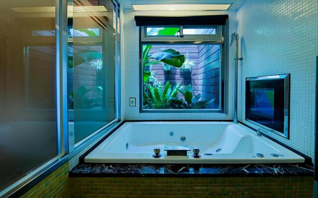 Lai Yin Motel