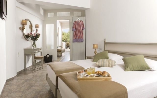 Almyrida Beach Studios