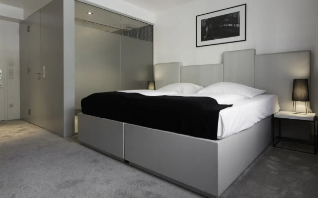 Pearl Hotel