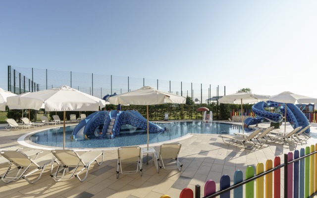 Aluasun Helios Bay