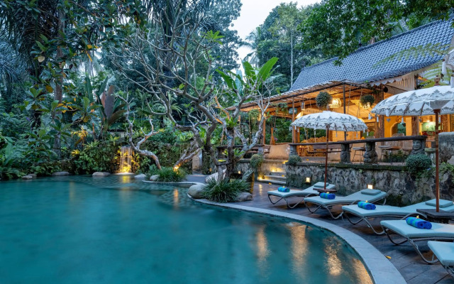 Pramana Giri Kusuma