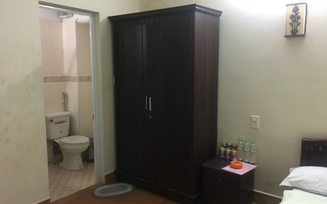 Black Pearl Cat Ba Hostel