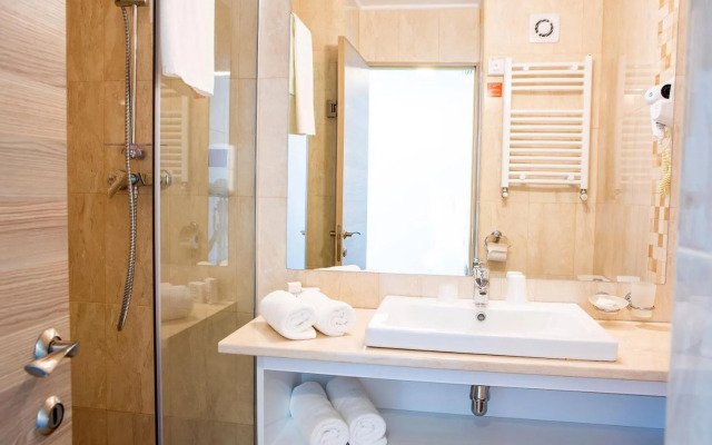 Mera Onix Cap Aurora