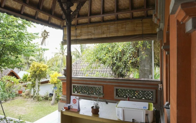 Oyo 1946 Terrace Campuhan