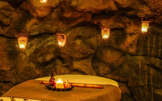 Sapphire Resort
