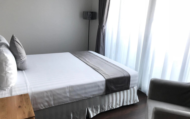 Emerald Central – Guest Rooms – Ho Chi Minh City