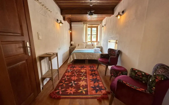 Cirkince Konak Sirince