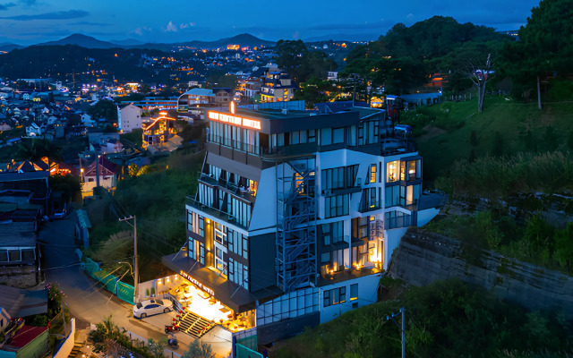 New Century Dalat Hotel