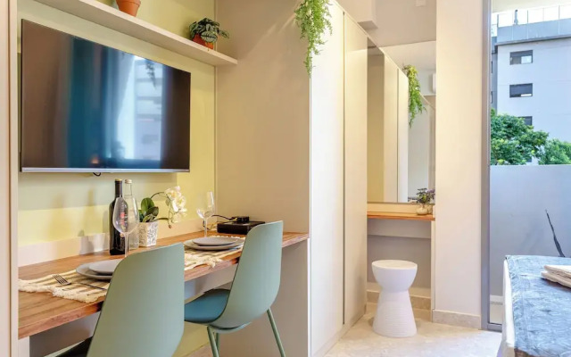 Moderno-Pinheiros -AC - Brazilian Corner