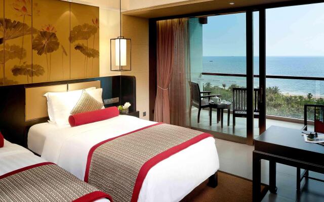 Pullman Oceanview Sanya Bay Resort & Spa