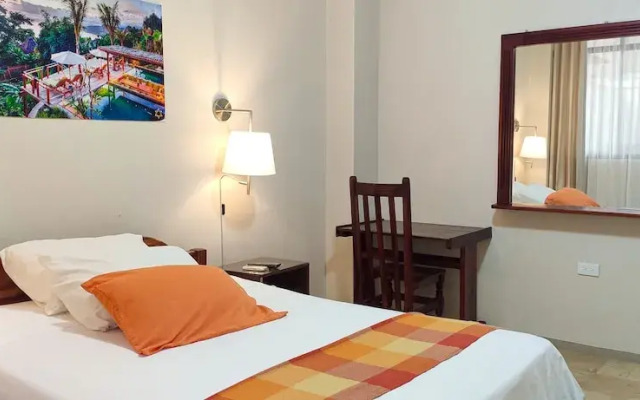 Hotel Israel