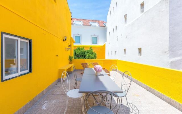 Alfama Terrace