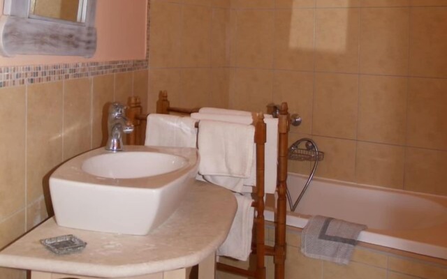 Cretan Village Hotel Apartments