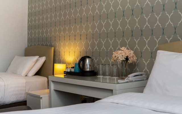 Clifden House by Nina