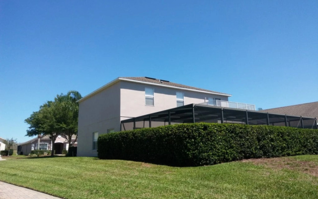 The Shire, Davenport, US