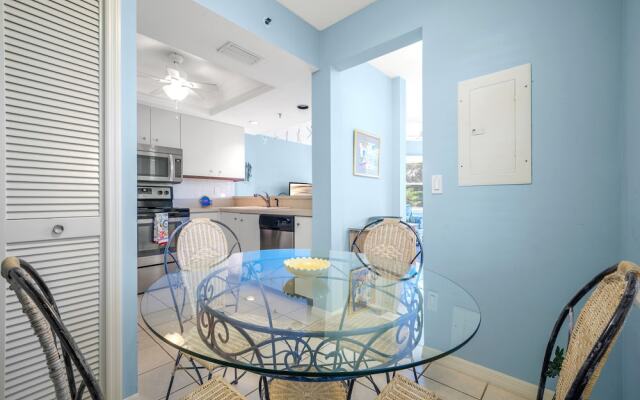 Gulf and Bay Club: Bayside 1226 by Vtrips