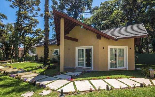 Novo Belissimo Apartamento com Lareira em Canela