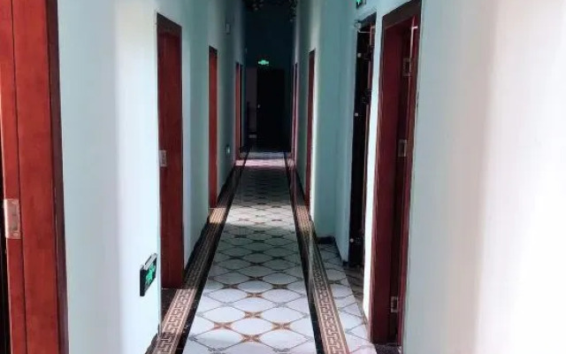 Fukang Guanhai Hotel