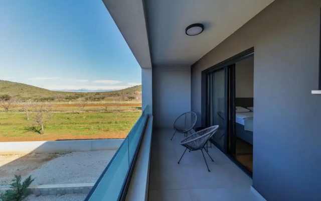 Luxury Villa Podversie with pool