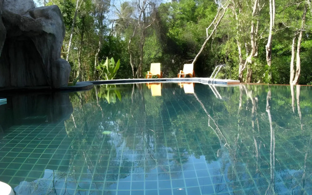 Baan Busaba Hotel