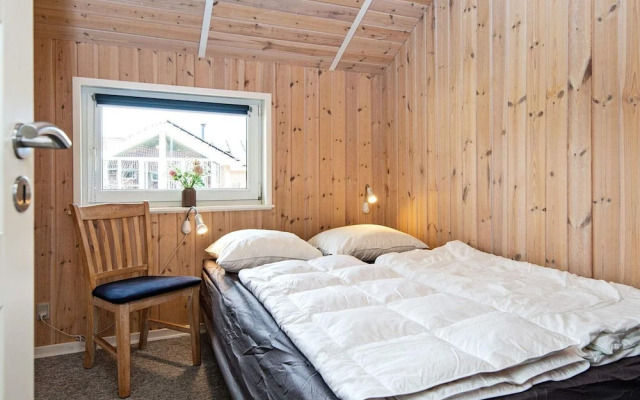 8 Person Holiday Home in Oksbol