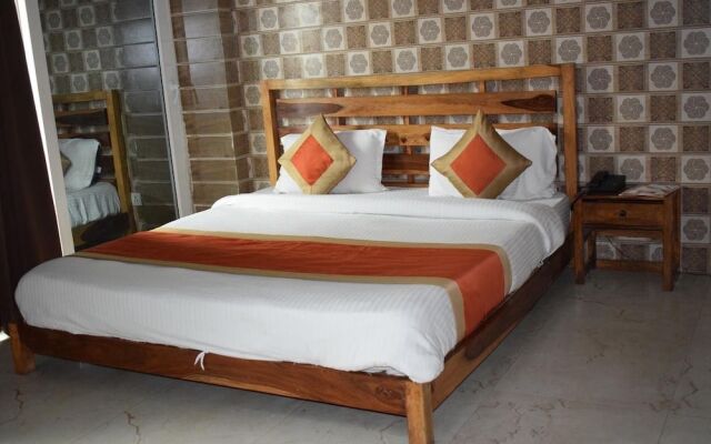 Hotel Palm Tree Sector 31