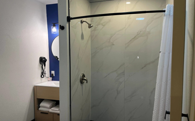 Travelodge By Wyndham Bainbridge