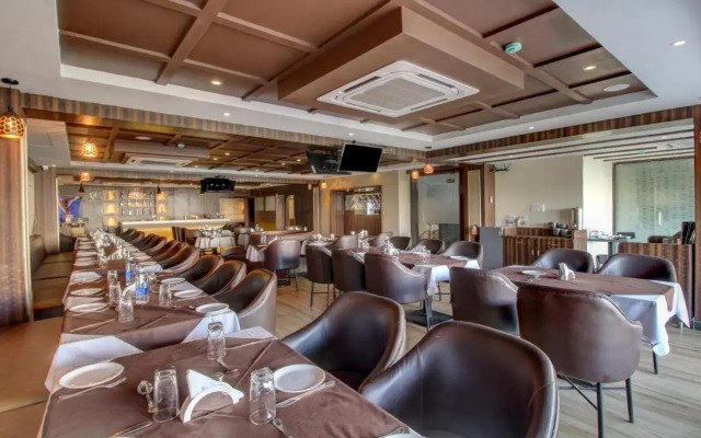 Treebo Trend Hotel Sampradaya