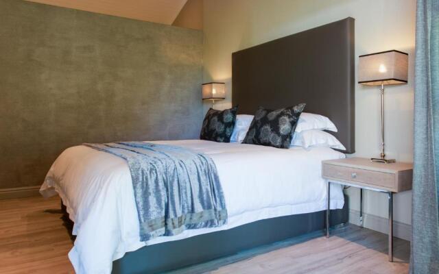 The Jordan Suites