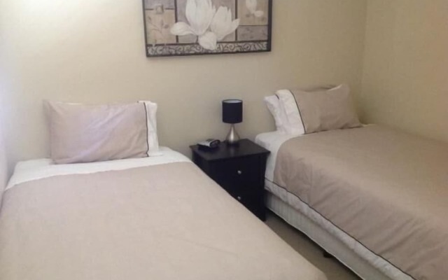 Breakaway Apartments