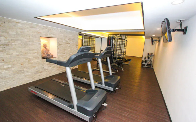 Beachfront! Luxury! 2 BR, W/ Plunge Pool. Paradise