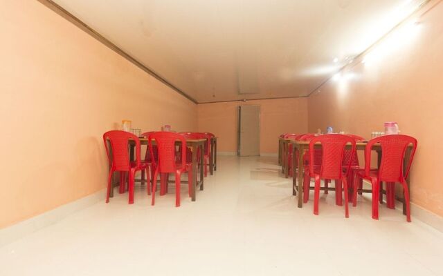 OYO 10586 Hotel Tulip Residency