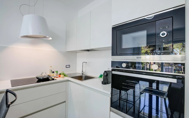 Beachy Vibes- 900m From the Beach